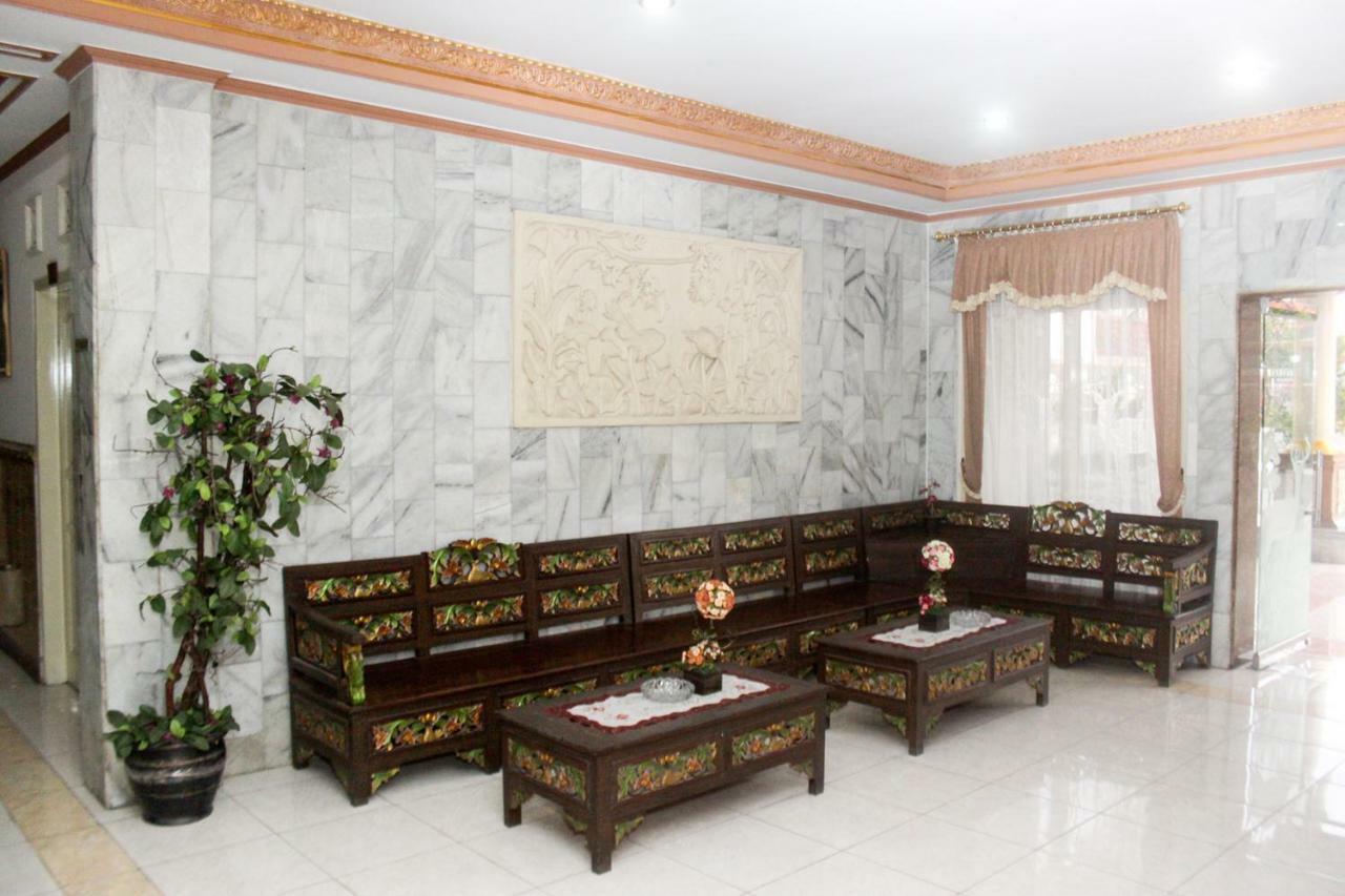 Hotel Wiwi Perkasa 2 Indramayu المظهر الخارجي الصورة