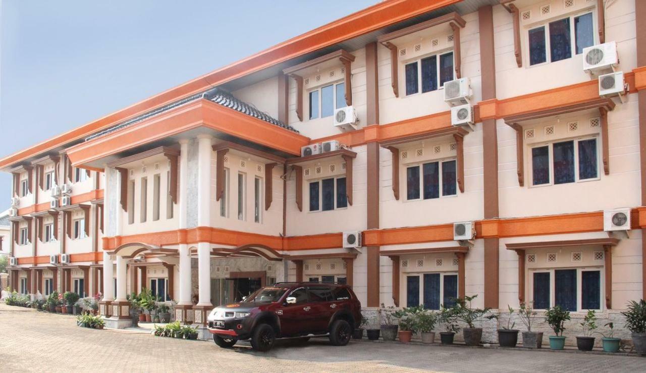 Hotel Wiwi Perkasa 2 Indramayu المظهر الخارجي الصورة